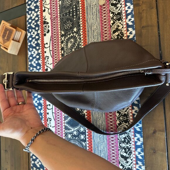 Coach 2Way Duffle Shoulder Bag, Brown Pebbled Leather F15064, EUC - Picture 12 of 12